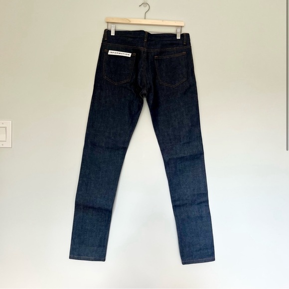 APC Petit New Standard - Raw Indigo unisex selvedge jeans. - Picture 2 of 7